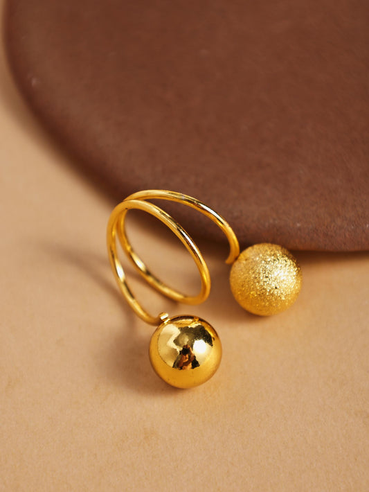 Gold Irregular Ball Statement Ring – Matte & Polished Minimalist Metal Band