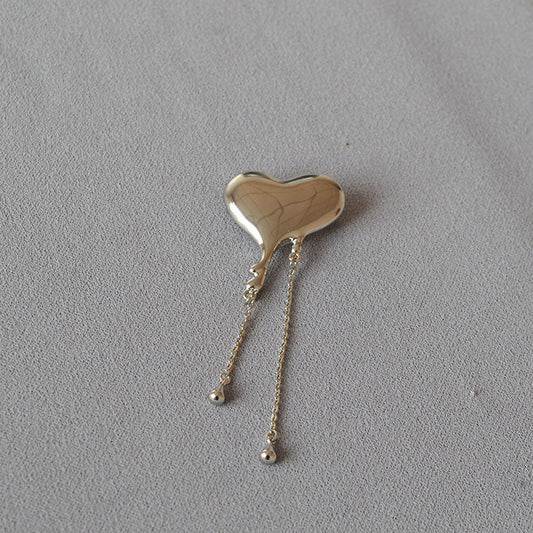 Silver Heart-Shaped Brooch with Dangle Chains