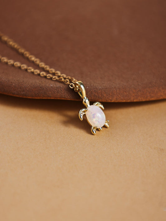 Creative Ocean Animal Turtle Pendant Necklace – Cute Beach-Style Jewelry