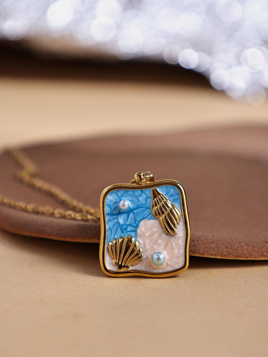 Stainless Steel Beach Necklace with Colorful Shell Pendant – Summer-Inspired Jewelry