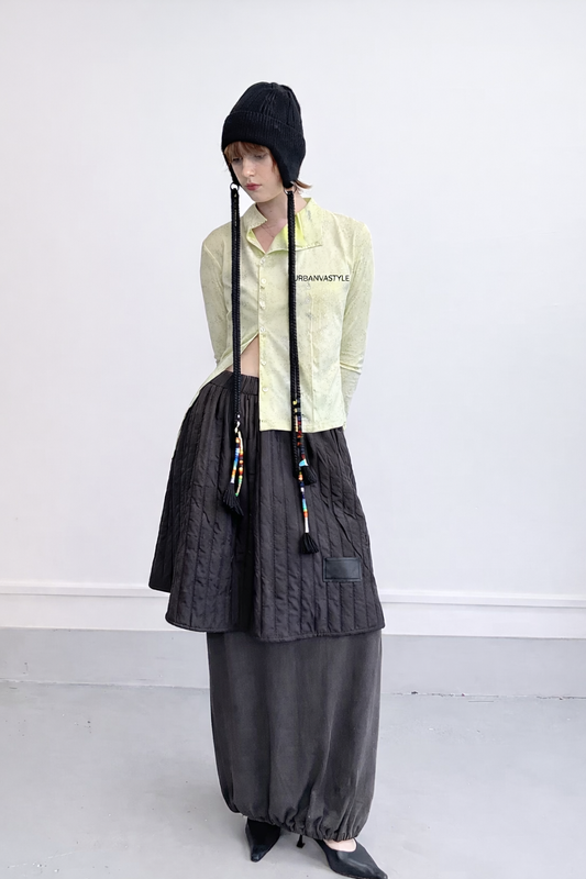 Twin Form – Two-Tone Fitted Knit Cardigan